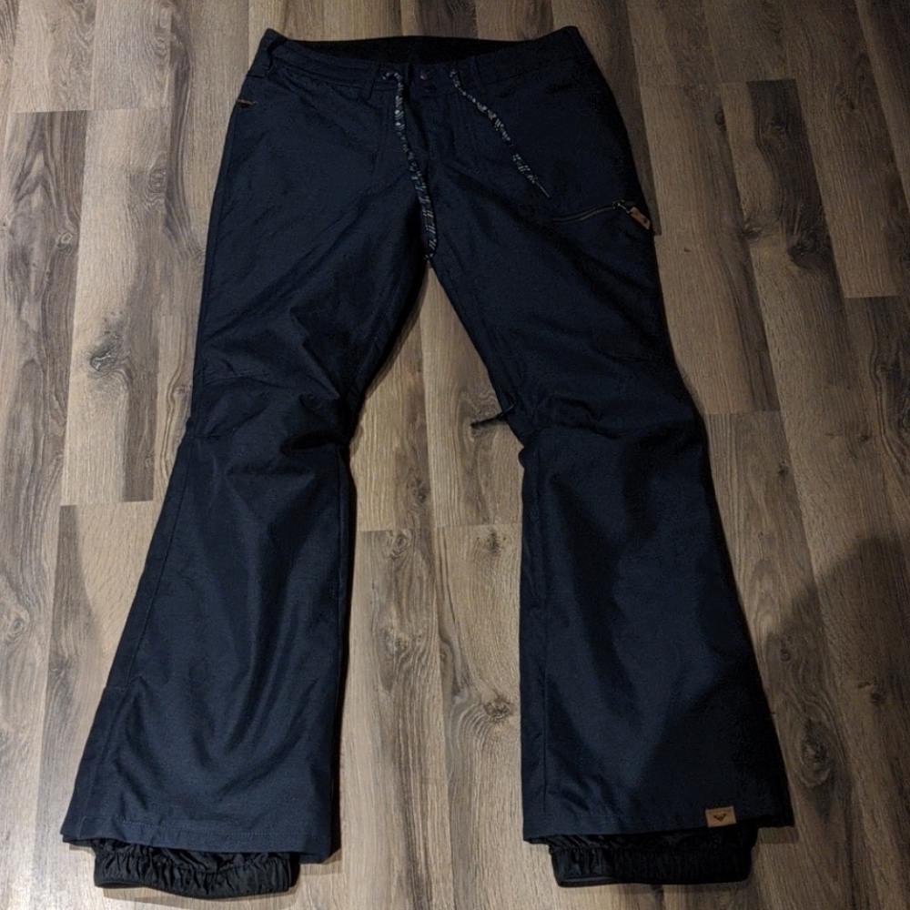 SOLD SOLD Roxy insulated ski pants